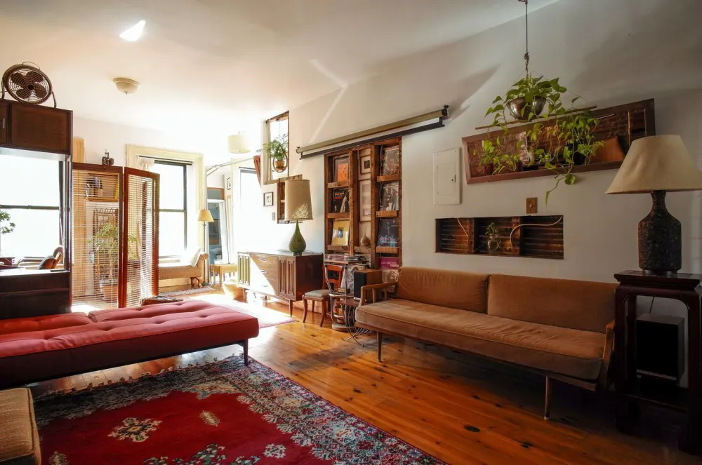 Cozy room with vintage decor.