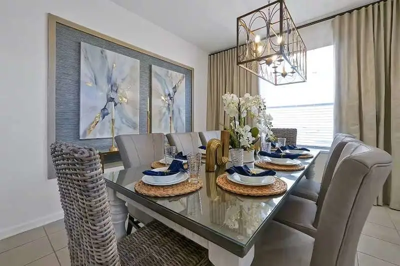 Elegant glass dining table set