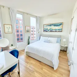 Large 1 Bedroom - Massive Private Terrace - Luxury Building - Williamsburg/Greenpoint 