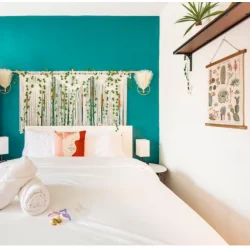 Large Boho Suite w/kitchenette 25 min to Time-square