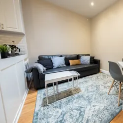 Spacious 3BR Apartment | 2 Blocks to Central Park