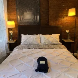 Charming 2BR - Close to Central Park & Metro