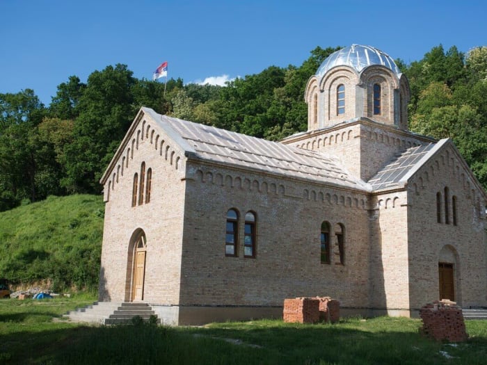 Manastir Bešenovo