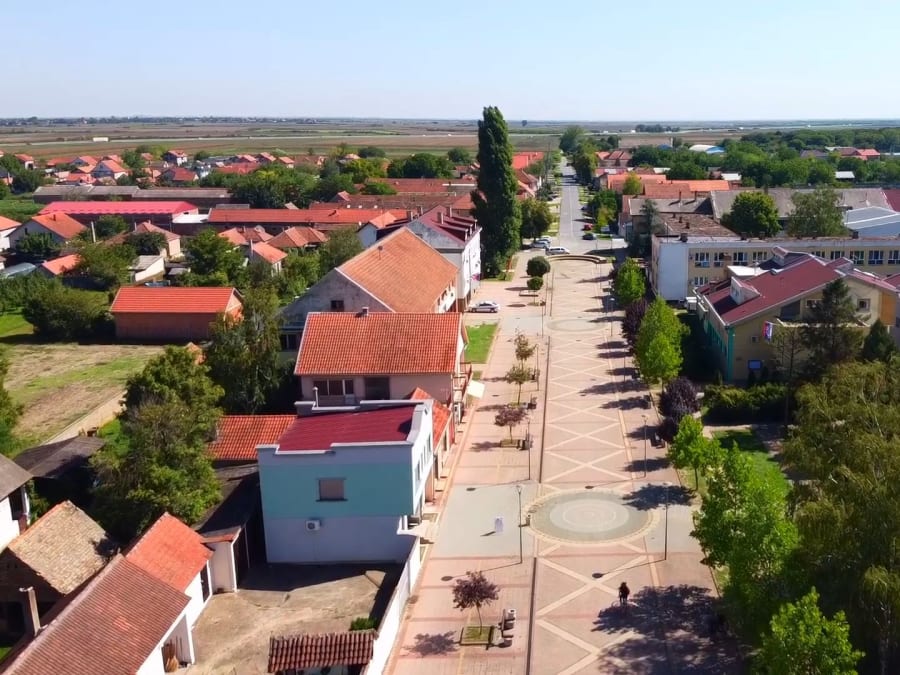 Pećinci