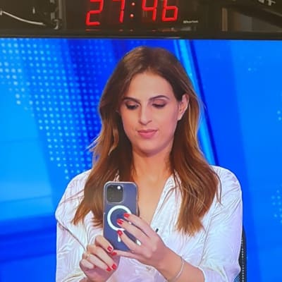 דפנה ליאל - תמונת קבוצת וואטסאפ בקטגוריית חדשות ועדכונים