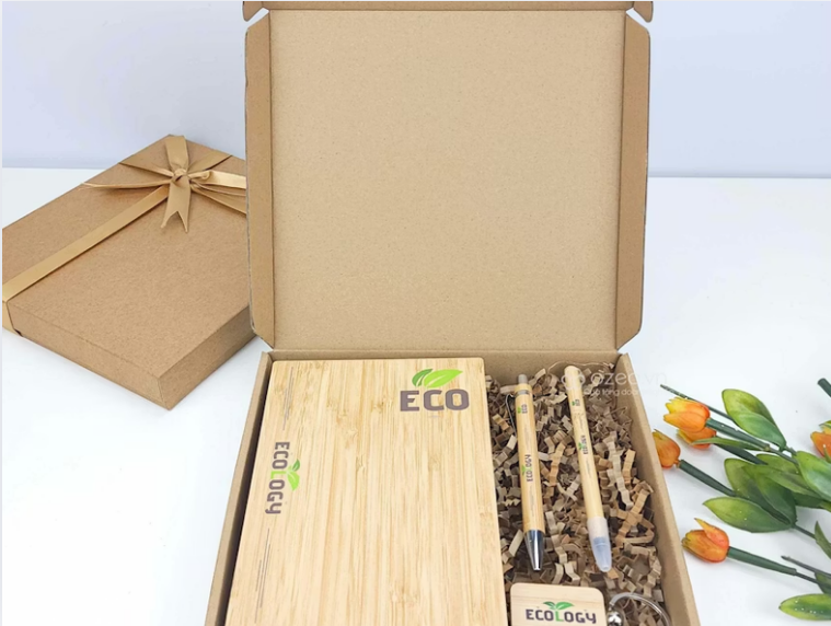 Eco-friendly gifts: bamboo, jute and seed paper