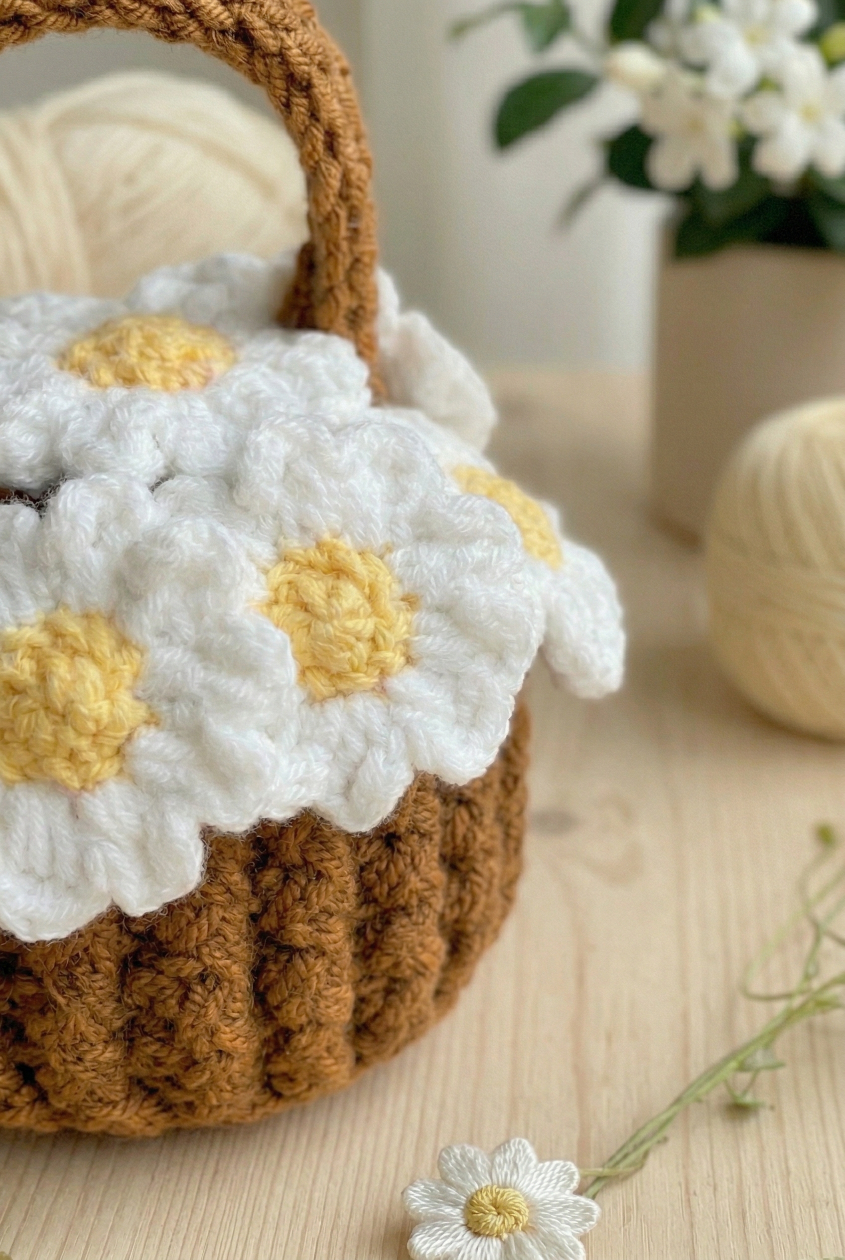 Daisy Flower Pot Crochet Pattern