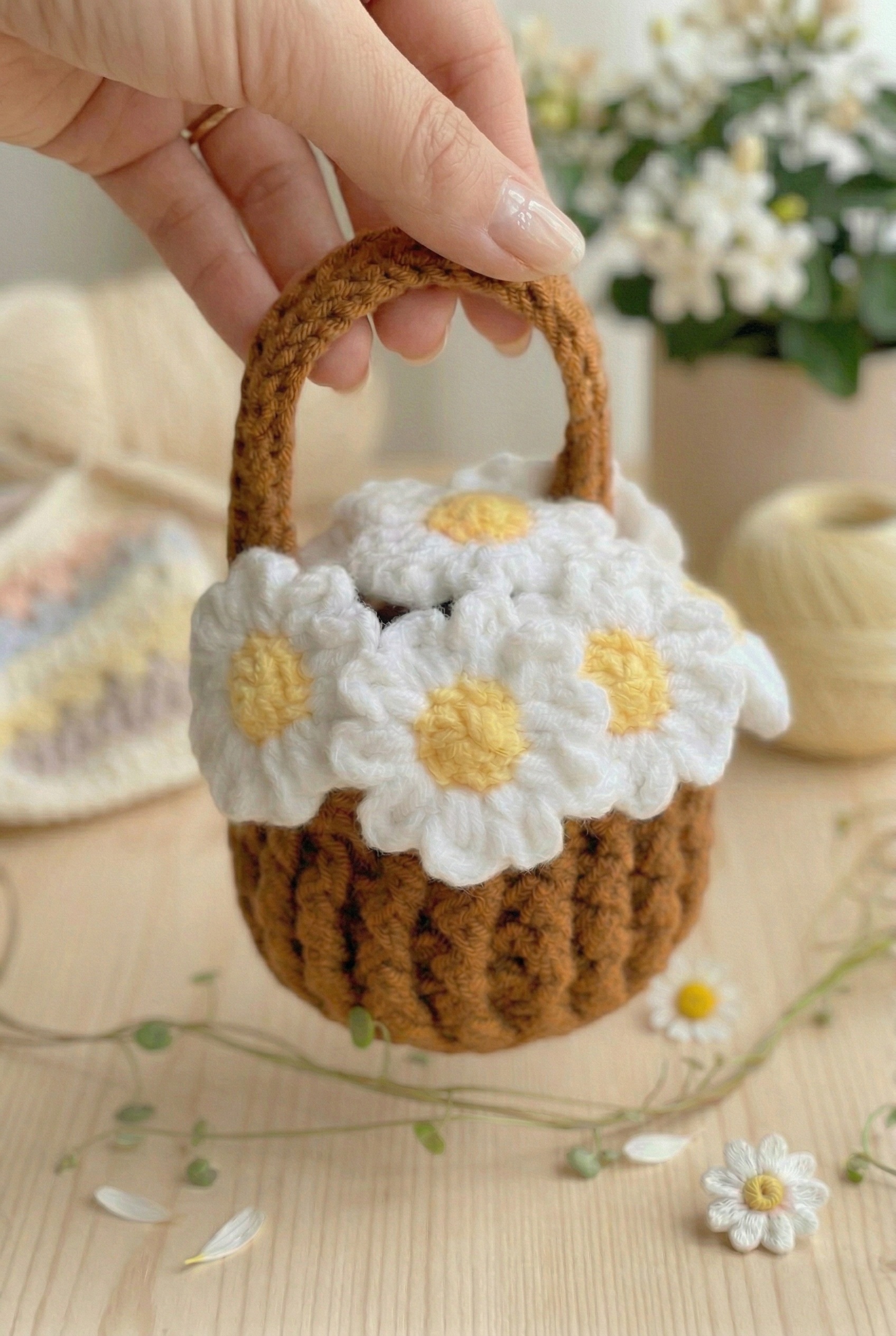 Daisy Flower Pot Crochet Pattern