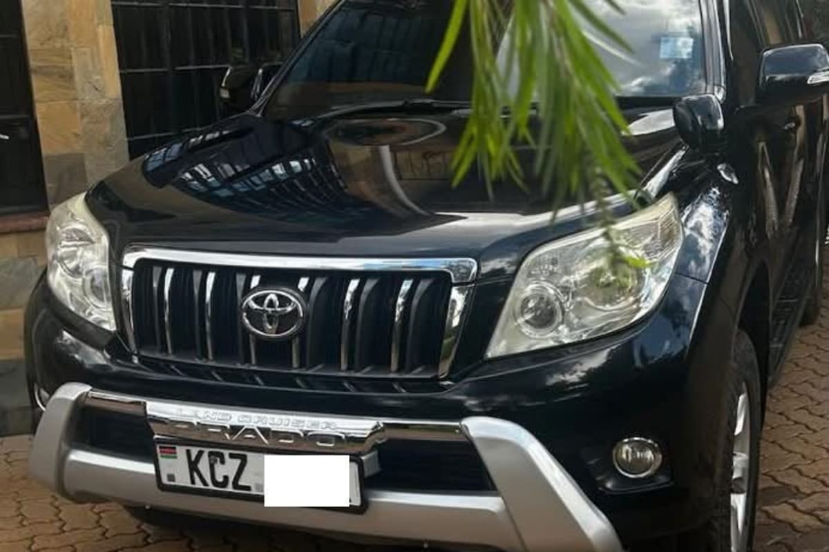 2013 Toyota Land Cruiser Prado J150 — photo 1