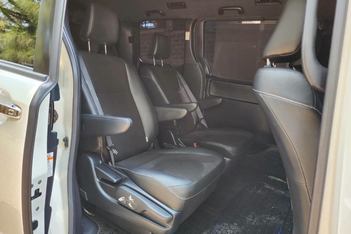 2018 Toyota Noah — photo 1