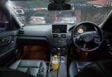 2010 Mercedes-Benz C200 thumbnail 2