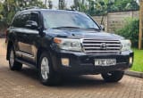 2013 Toyota Land Cruiser Sahara thumbnail 4