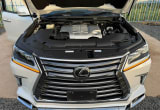 2019 Lexus LX-570 thumbnail 6