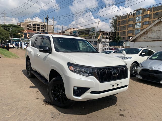 2020 Toyota Land Cruiser Prado