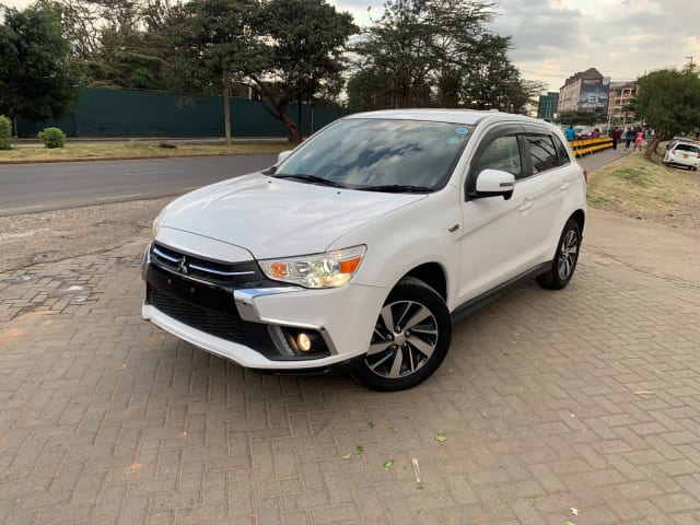 2019 Mitsubish RVR
