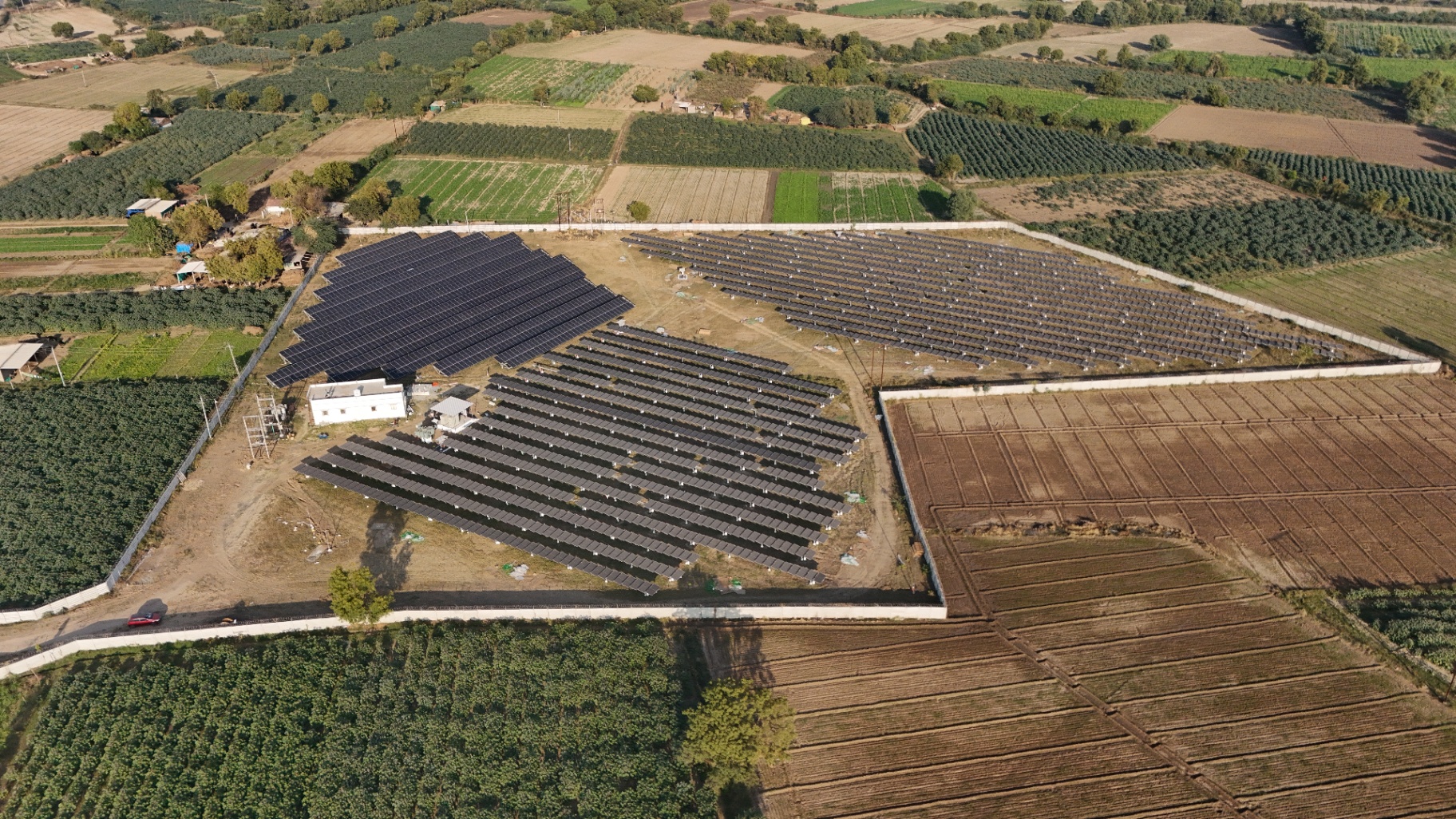 Manmohan Besan – Dunawada