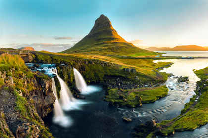 IJslands zuidkust: zomerse roadtrip naar de Sky Lagoon afbeelding