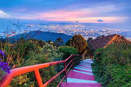 Malaysia up close: from streets to peaks afbeelding