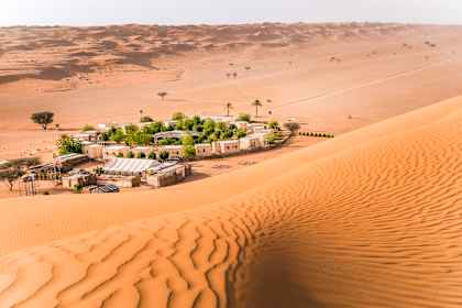 Oman ontgrendeld: roadtrip naar duinen, dhows & desert afbeelding 1