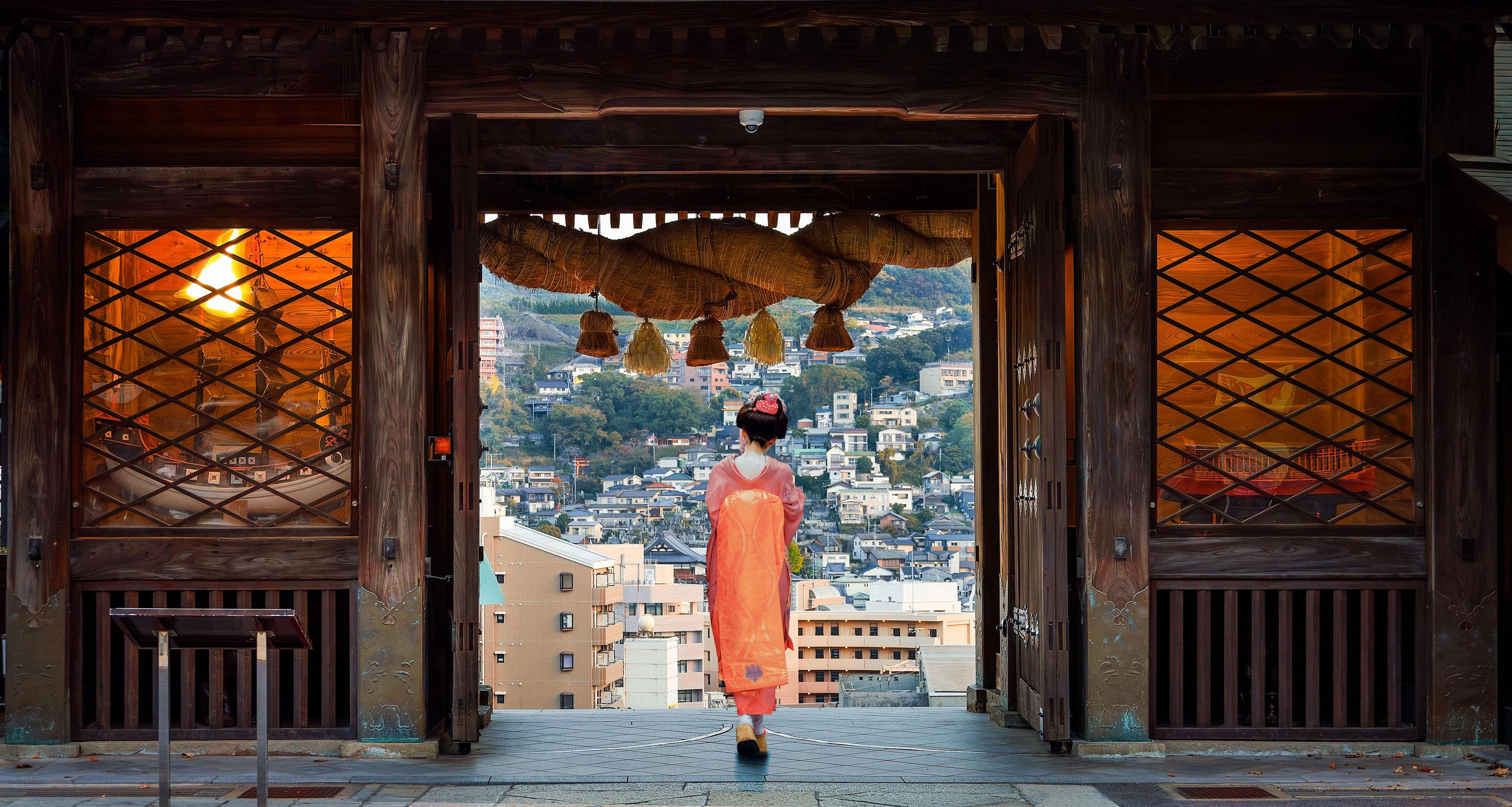 Explore Japan: Tokyo Tower, rote Toriis & Samurais