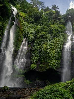 Fiji Waterfall