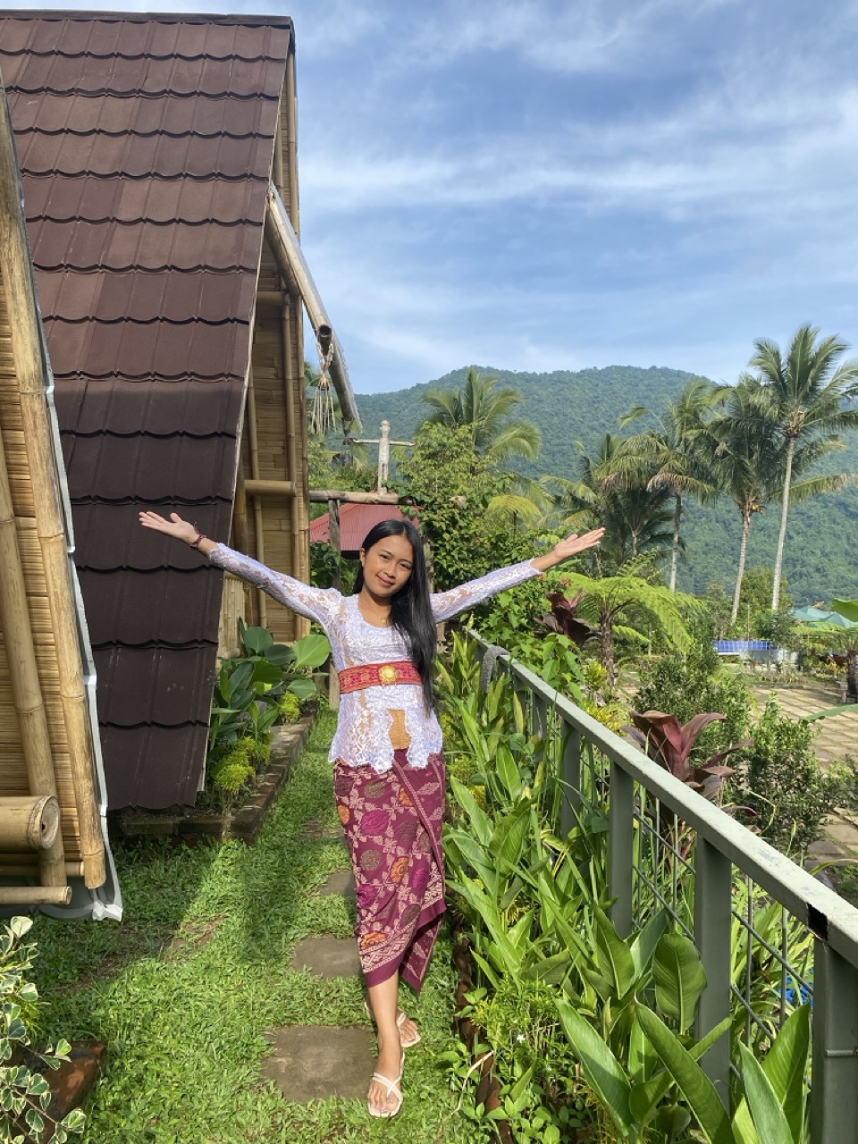 https://res.cloudinary.com/dbb1msinp/image/upload/v1781532610/morphic-cms-media/bali-hidden-lemukih/xcply3gxphdvw3jeitc3.jpg