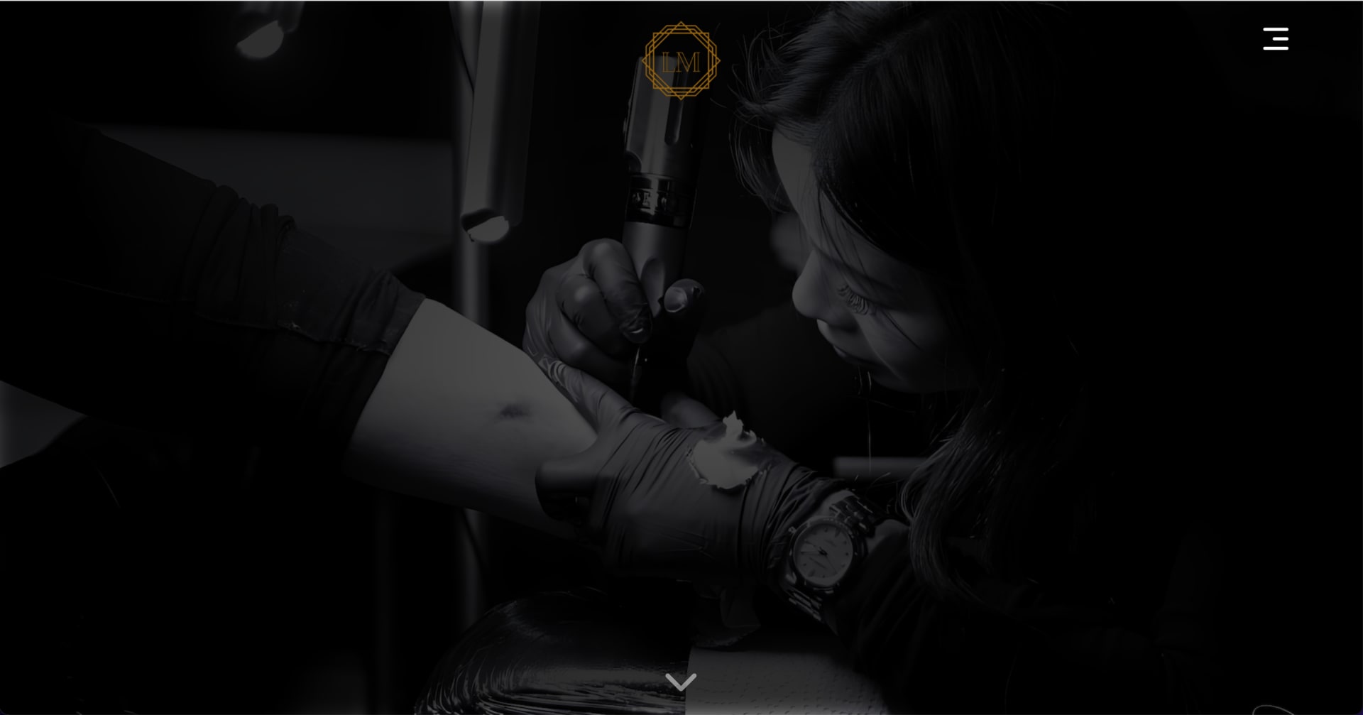 Création de site web pour LM Atelier 25, une entreprise de tatoo et coiffure.