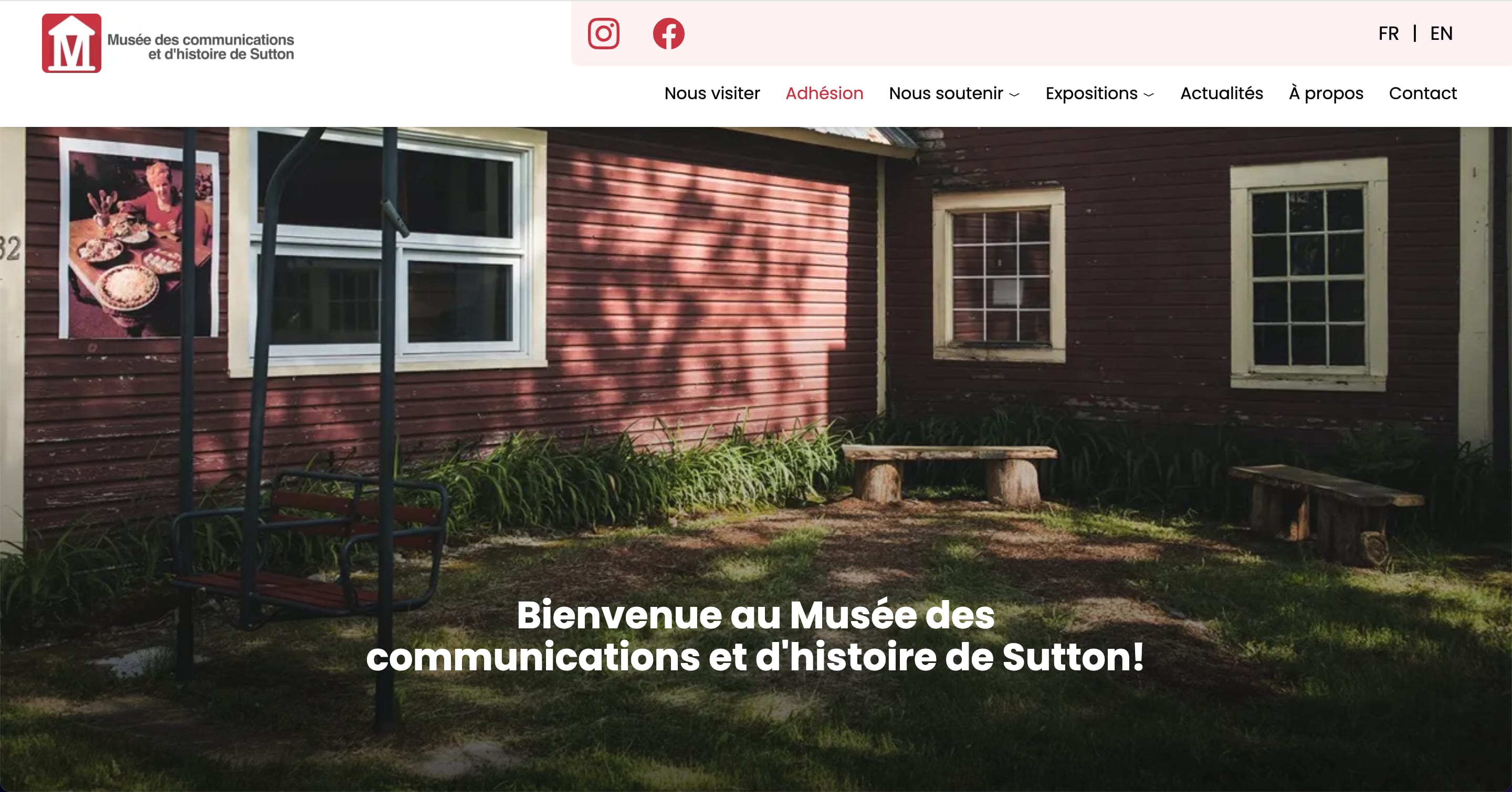 Création de site web pour le musée de Sutton, un petit musée local, à but non lucratif. en format ordinateur