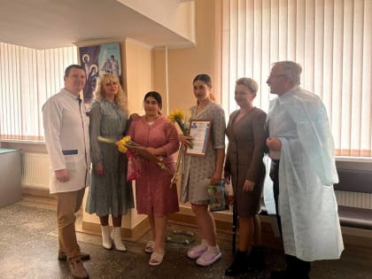 «Единая Россия» поддержала проект для женщин «ЗАГС идёт в Роддом»