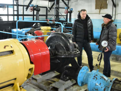 Глава Буденновского округа Андрей Соколов проинспектировал ресурсоснабжающие организации Прикумья, в зону ответственности которых входит водоснабжение