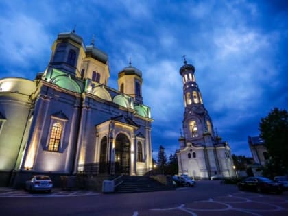 Правящий архиерей совершил всенощное бдение в канун праздника Сретения Господня