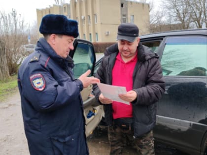 Полицейские Кировского округа провели профилактические беседы в рамках акции «Стоп-мошенник»