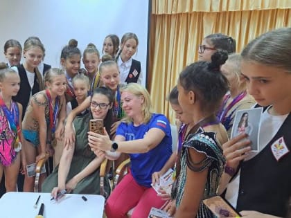 Звезда спорта Евгения Галактионова пообщалась с пятигорскими школьниками
