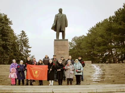 Пятигорские коммунисты почтили память Ленина