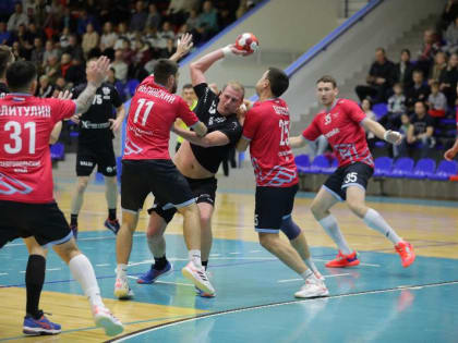 На битву с питерским «Зенитом» в Ставрополе гандболисты «Виктора» выйдут без лидеров