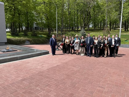 Коллектив Главного управления почтил память солдат, погибших в годы Великой Отечественной войны