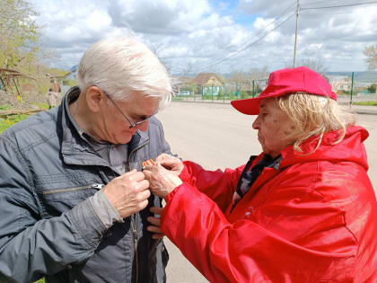 Возложение цветов к памятнику В.И.Ленина в г. Железноводске и ленинский субботник. ФОТОРЕПОРТАЖ