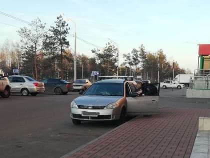 Водителя иномарки обокрали на северо-западе Ставрополя