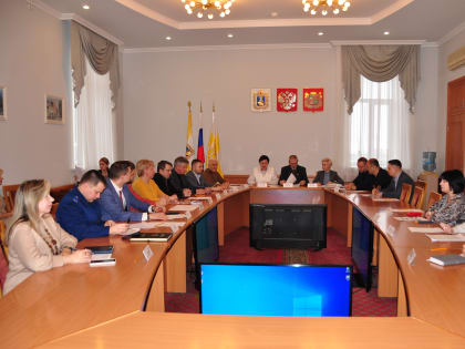 Актуальные вопросы образования и соцзащиты