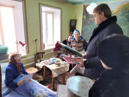 Глава округа поздравил долгожительницу из села Спасского со 100-летним юбилеем