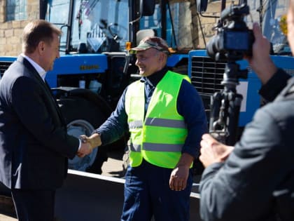 Более 4,5 тысяч работников ЖКХ Ставрополя принимают поздравления с профессиональным праздником