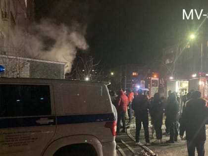 Пожар вспыхнул в многоквартирном доме Минвод