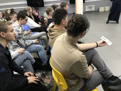 Валерий Бродовский, автор романа «Сумрак лабиринта», встретился с учащимися регионального образовательного Центра «Сириус 26»