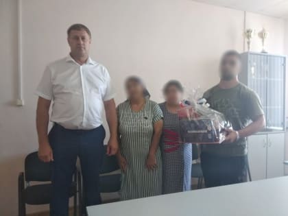 Глава округа встретился с участником СВО, который прибыл домой в краткосрочный отпуск