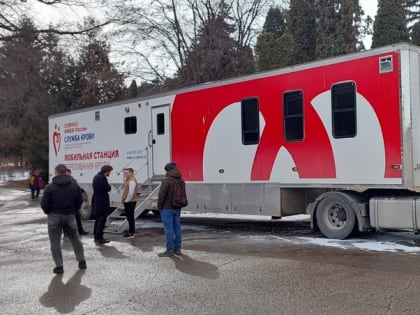 Туристы и местные жители в Кисловодске сдали более 500 литров крови в поддержку бойцов СВО