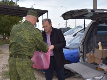 Временно исполняющий полномочия главы Апанасенковского округа  встретился с нашими мобилизованными мужчинами, которые находятся на боевом слаживании в городе Будённовске