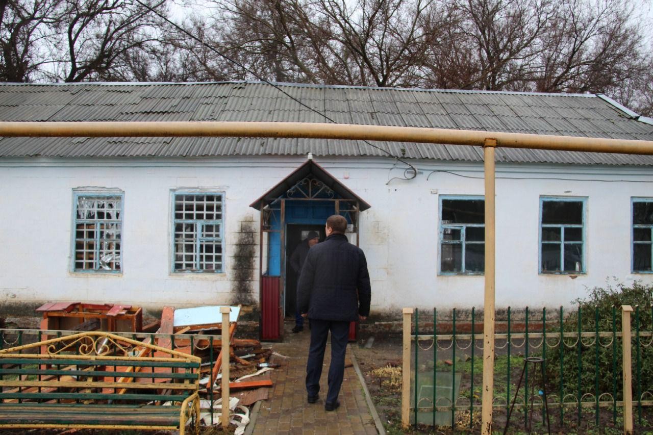 Село покровское ставропольский край. Акушерский пункт в селе. Современное село на Ставрополье. Старый акушерский пункт в селе.