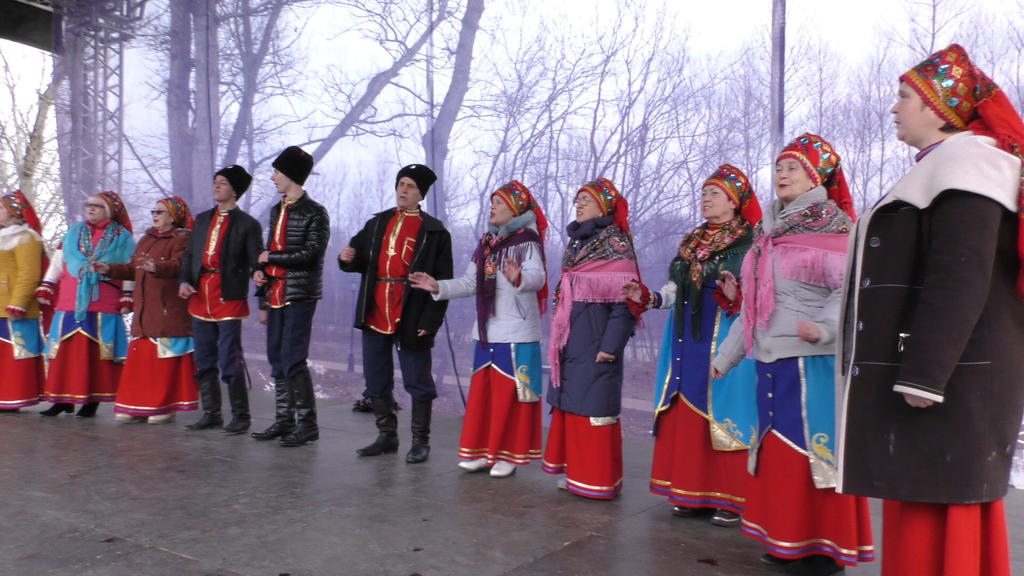 Жители невинномысска. Парк Шерстяник Невинномысск. Невинномысск жители. Парк Шерстяник Невинномысск фото. Парк Шерстяников Невинномысск новогодний 2023 год.