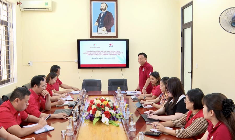 Quang cảnh buổi làm việc - Ảnh: H.N