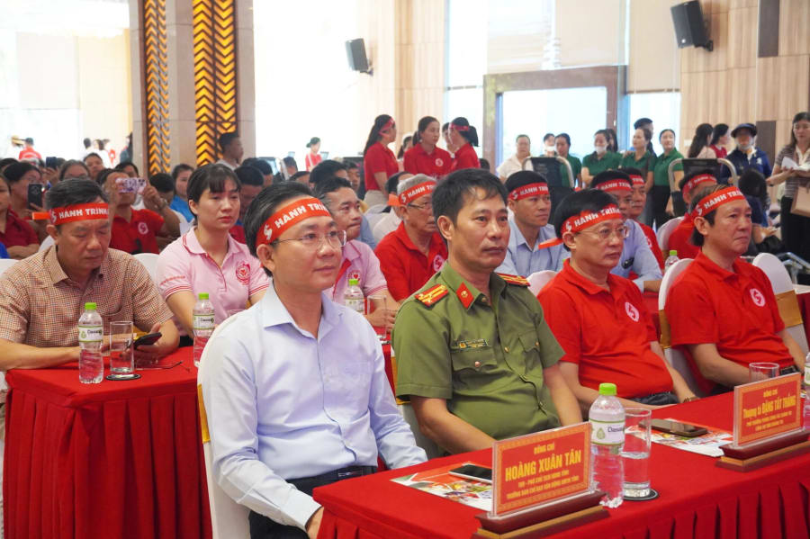 Đại biểu tham dự chương trình - Ảnh: Nh. V